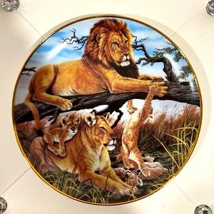 FLEETWOOD COLLECTION. The Endangered Kingdom. Pride Of The Savanna. Plate #A1613